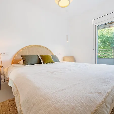 Apartament Front De *