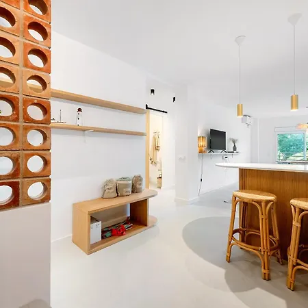 Front De Apartament *